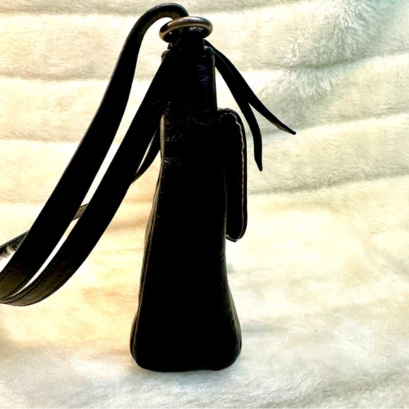 THE SAK LEATHER CROSSBODY - Picture 13 of 13